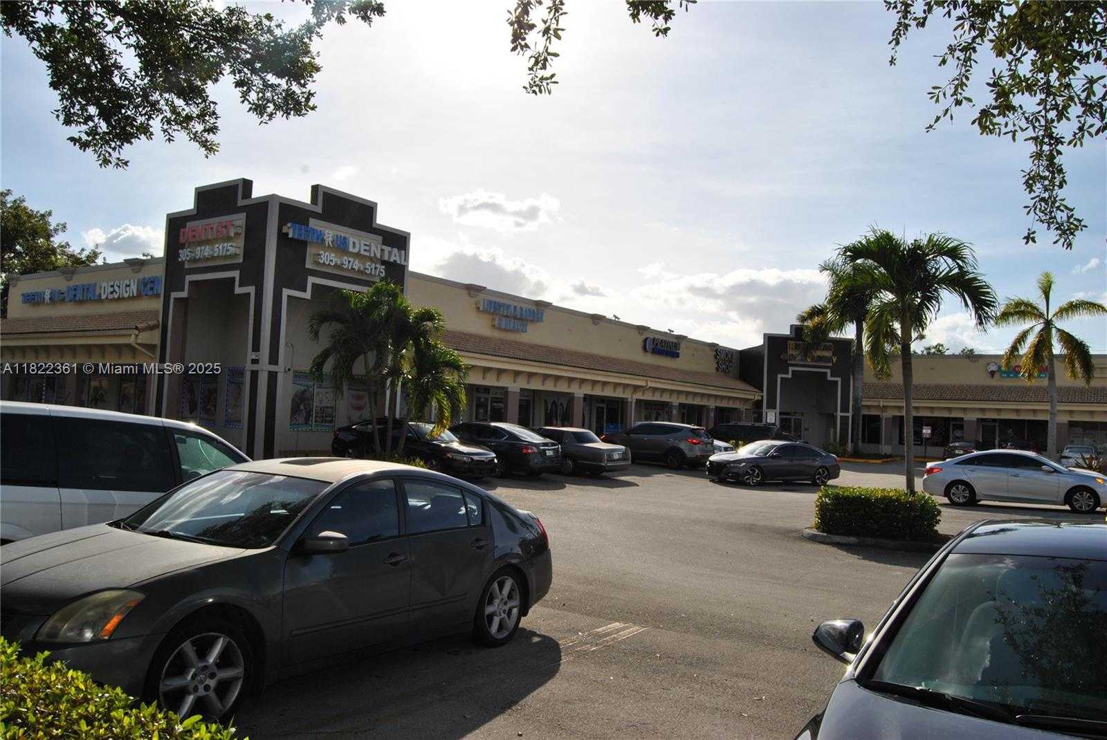 Small Image of 17560 NORTH WEST 27 AV #108, Miami Gardens Number 2