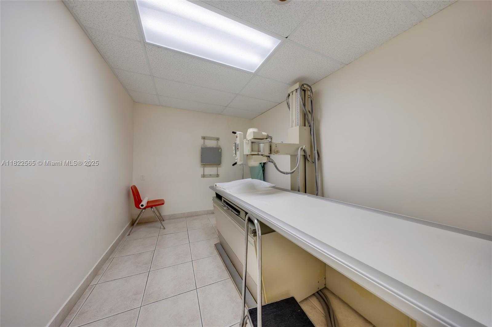 Small Image of 9765 SOUTH WEST 184TH ST, Palmetto Bay Number 17