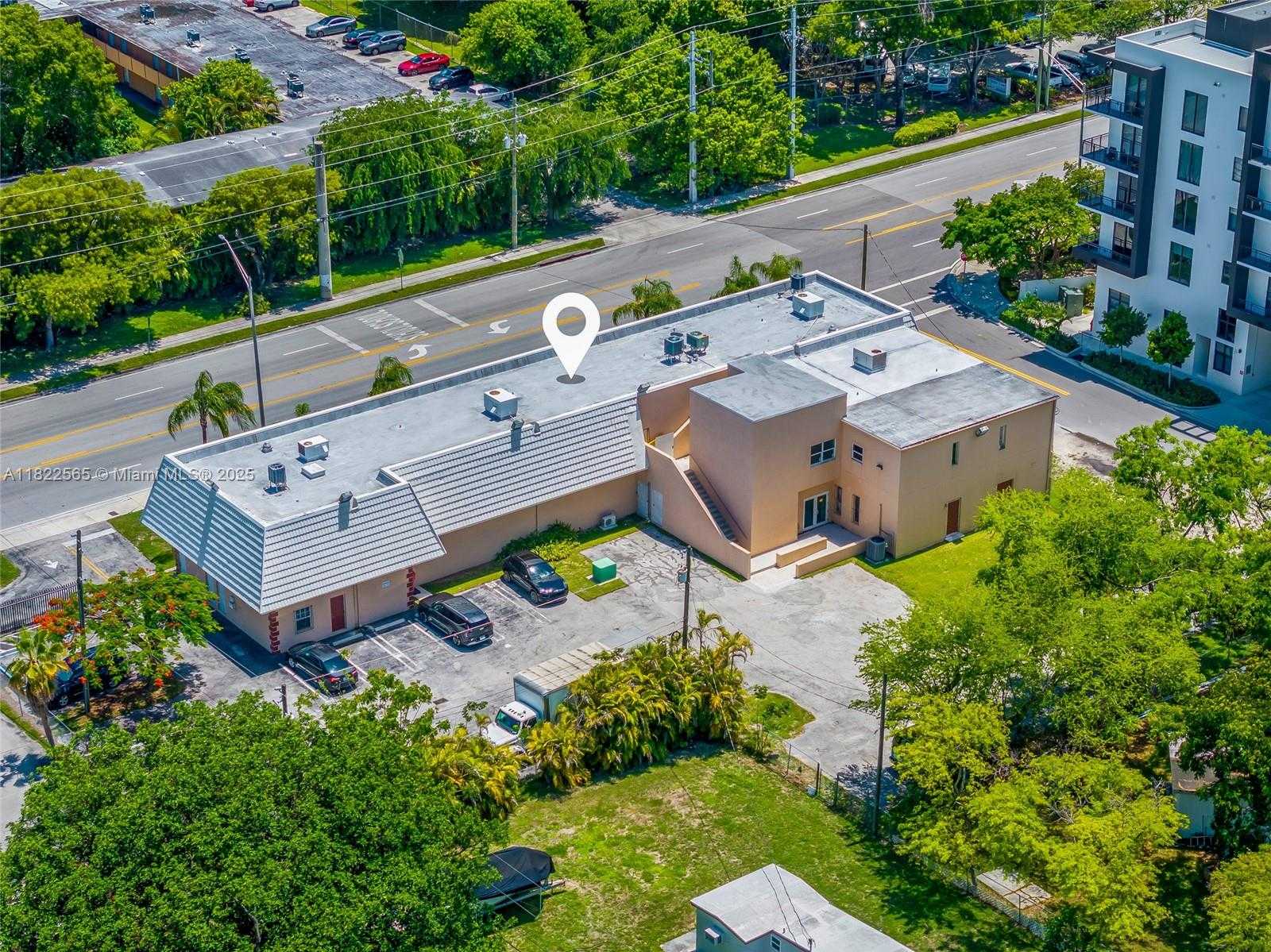 Small Image of 9765 SOUTH WEST 184TH ST, Palmetto Bay Number 4