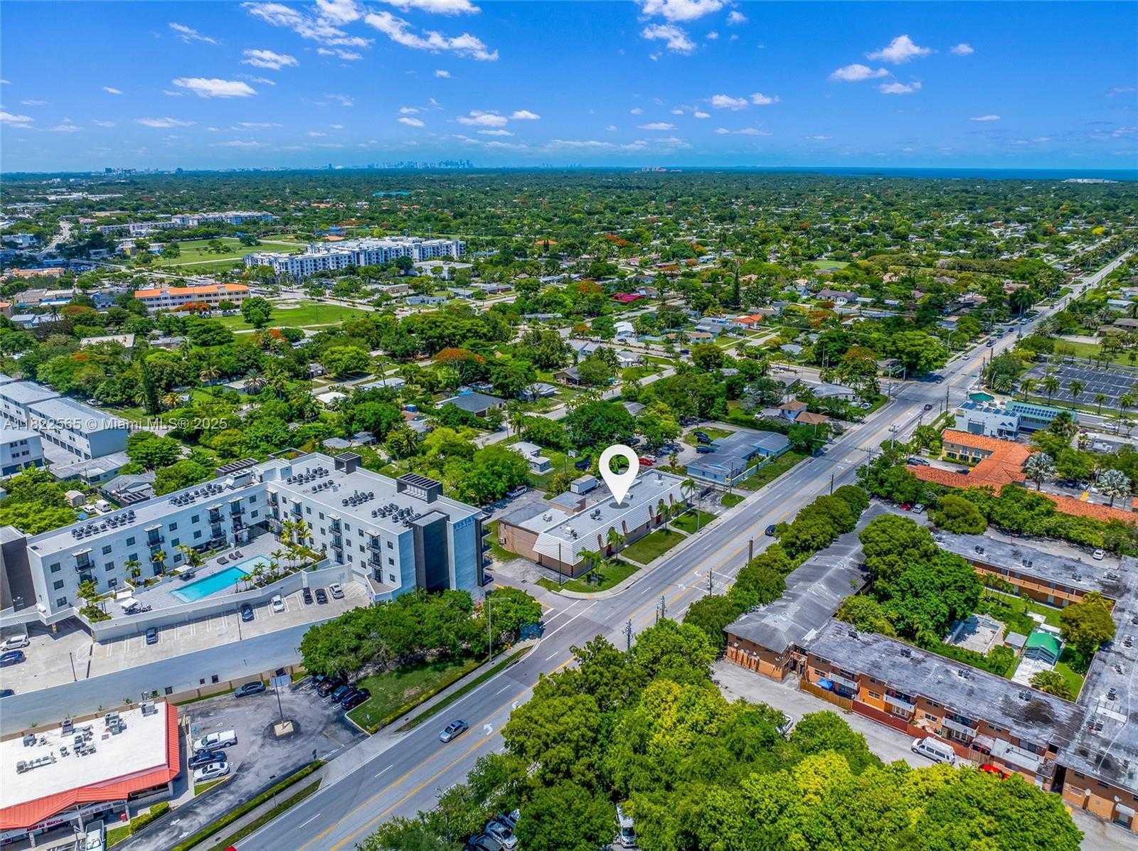 Small Image of 9765 SOUTH WEST 184TH ST, Palmetto Bay Number 42
