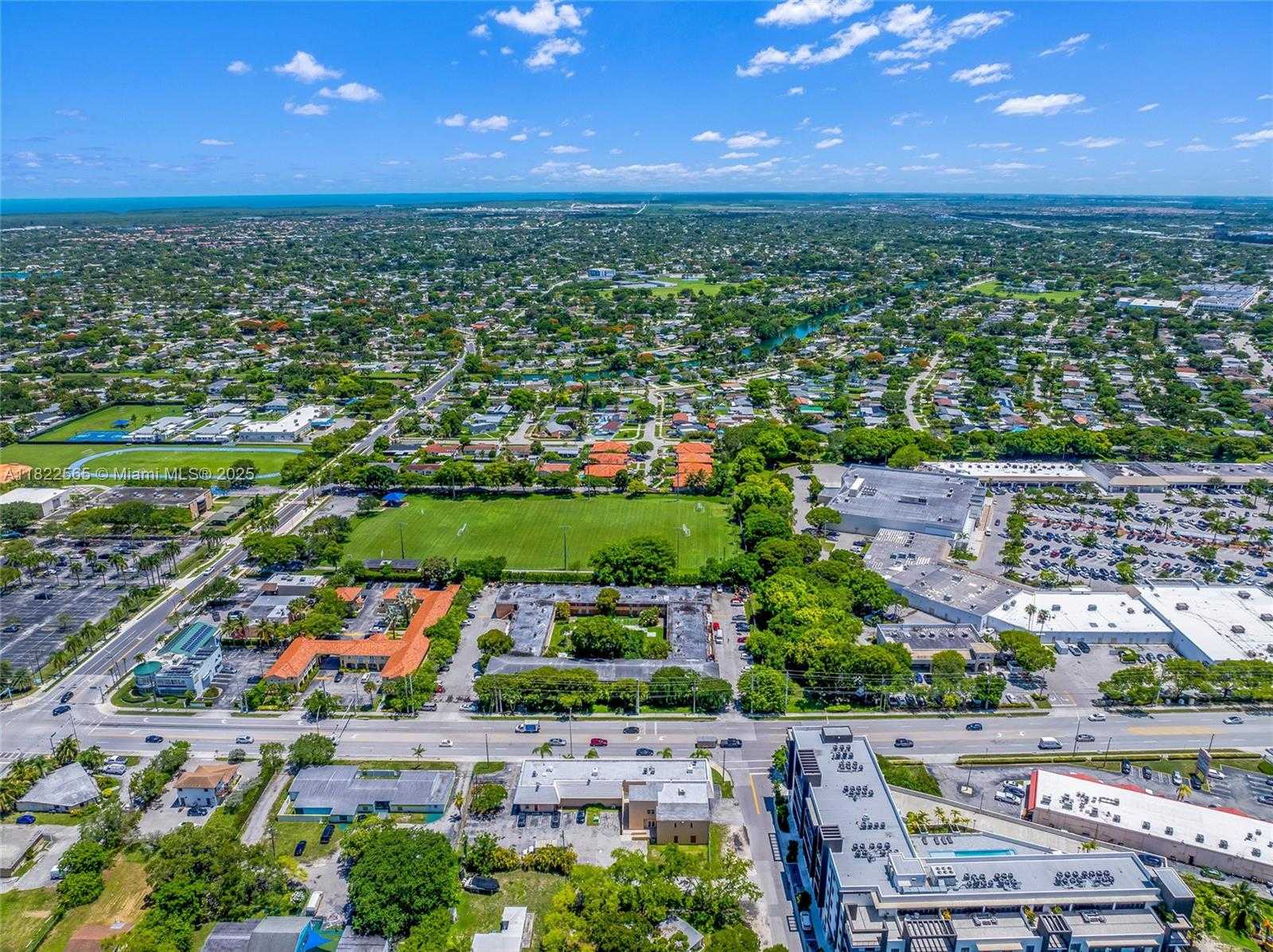Small Image of 9765 SOUTH WEST 184TH ST, Palmetto Bay Number 51