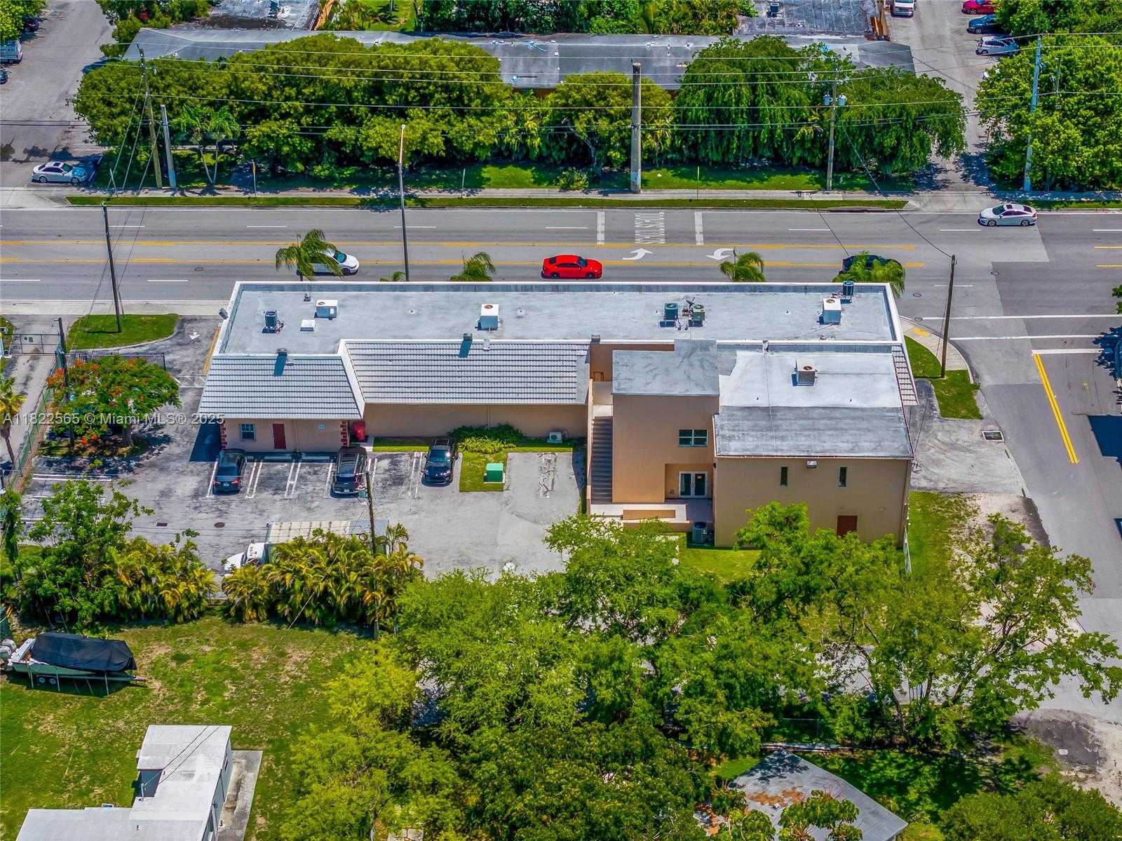 Small Image of 9765 SOUTH WEST 184TH ST, Palmetto Bay Number 53