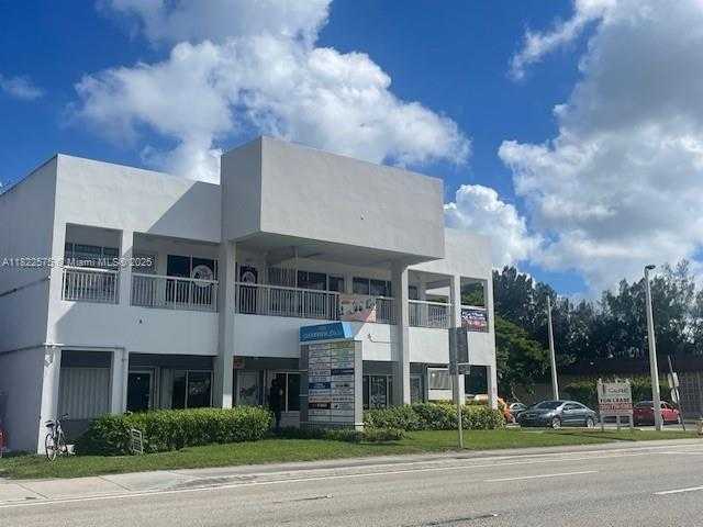 Small Image of 17325 NORTH WEST 27TH AVE, Miami Gardens Number 4