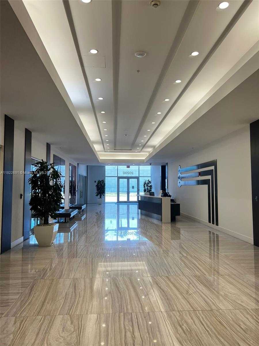 Small Image of 20200 WEST DIXIE HWY #603, Miami Number 6