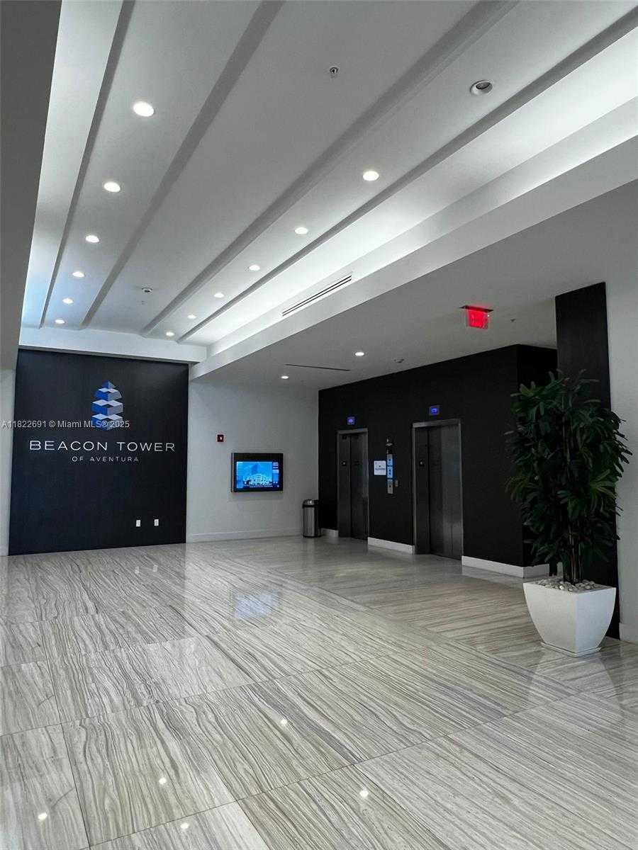 Small Image of 20200 WEST DIXIE HWY #603, Miami Number 8