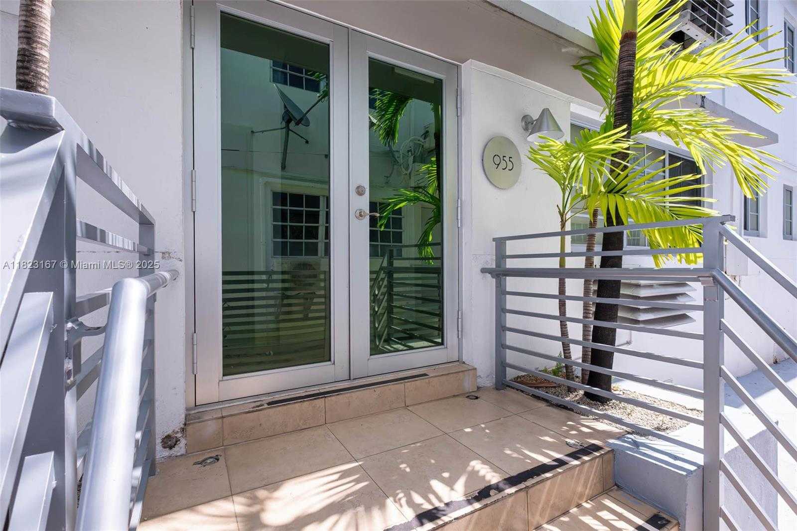 Small Image of Miami Beach Number 8