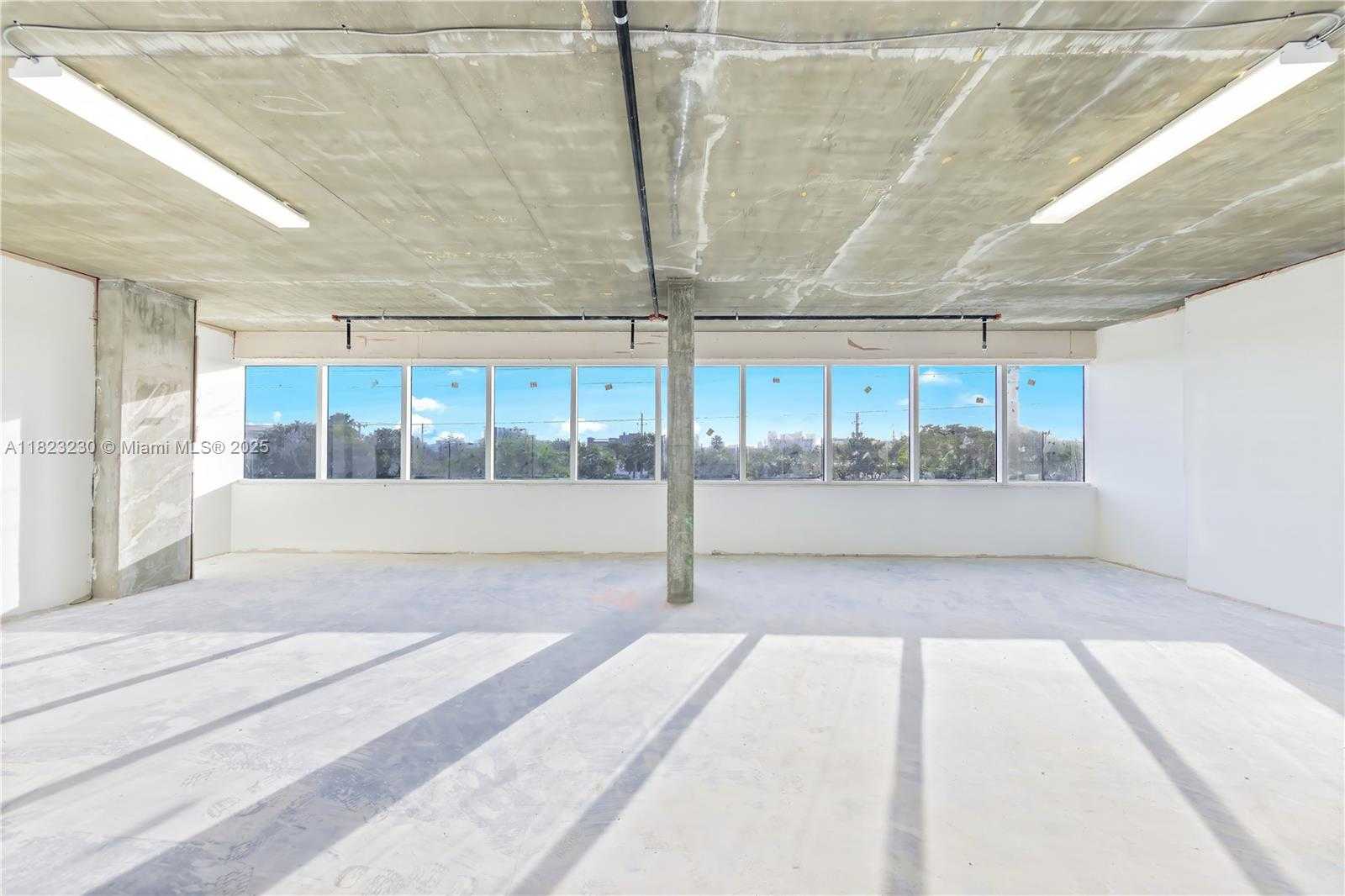 Small Image of 504 NORTH WEST 1ST AVENUE, Hallandale Beach Number 7