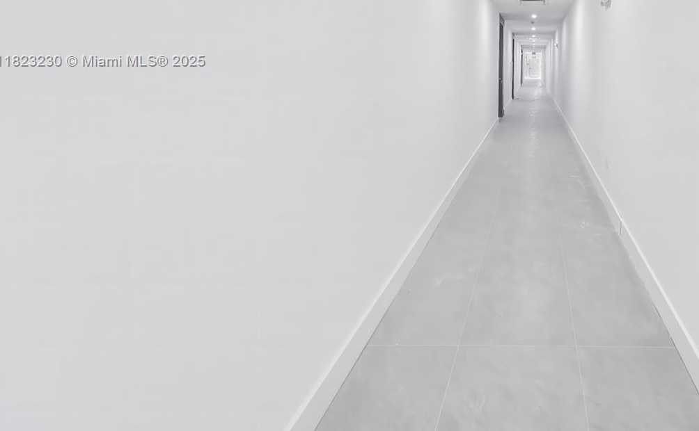 Small Image of 504 NORTH WEST 1ST AVENUE, Hallandale Beach Number 9