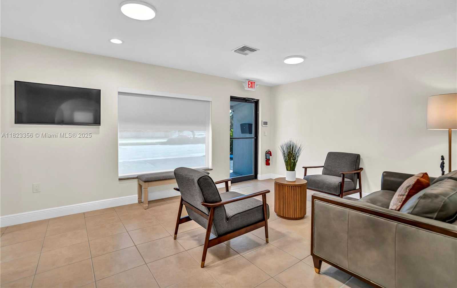 Small Image of 481 EAST COMMERCIAL BLVD, Oakland Park Number 3