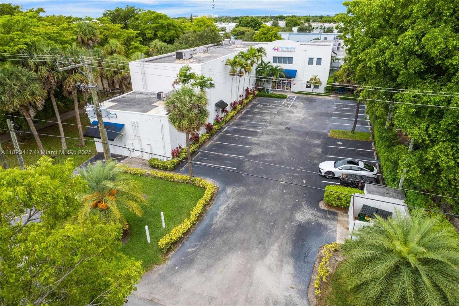 Small Image of 6775 NORTH WEST 15TH AVE, Fort Lauderdale Number 2