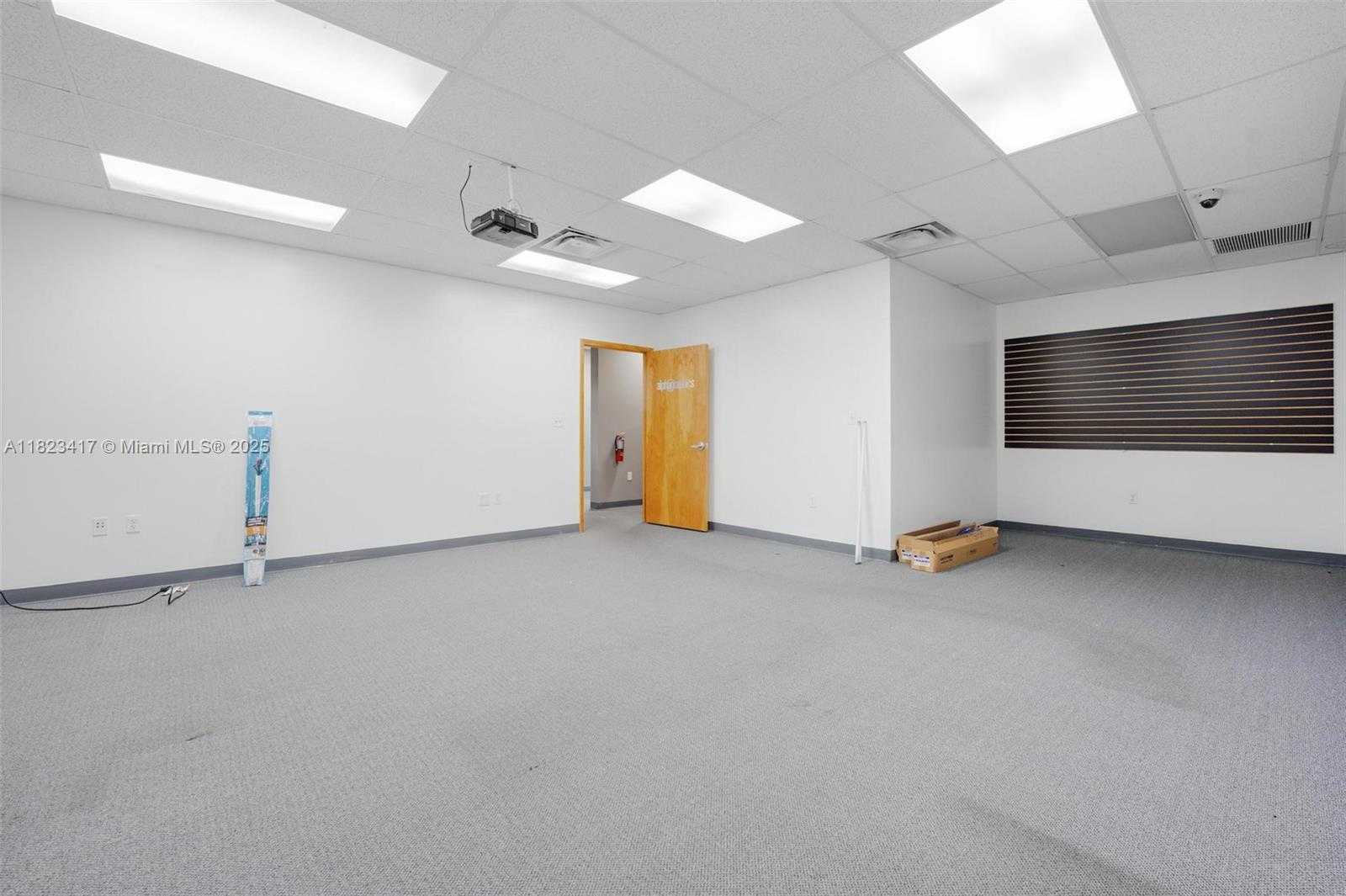 Small Image of 6775 NORTH WEST 15TH AVE, Fort Lauderdale Number 29