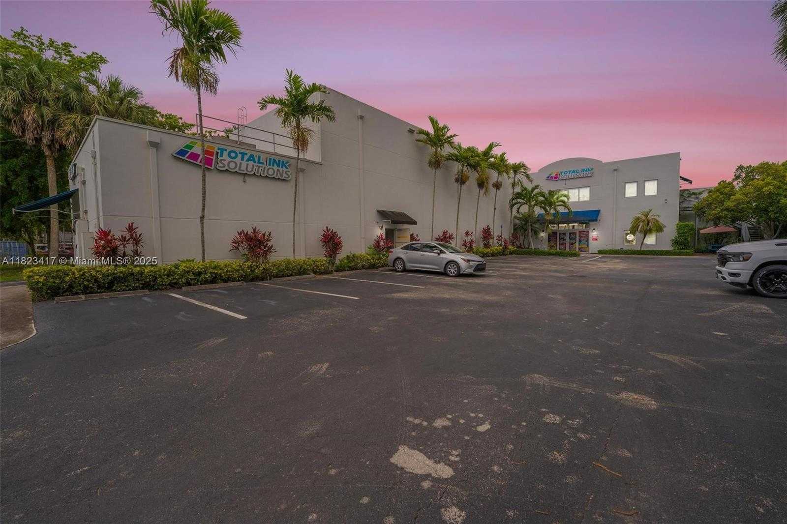 Small Image of 6775 NORTH WEST 15TH AVE, Fort Lauderdale Number 3