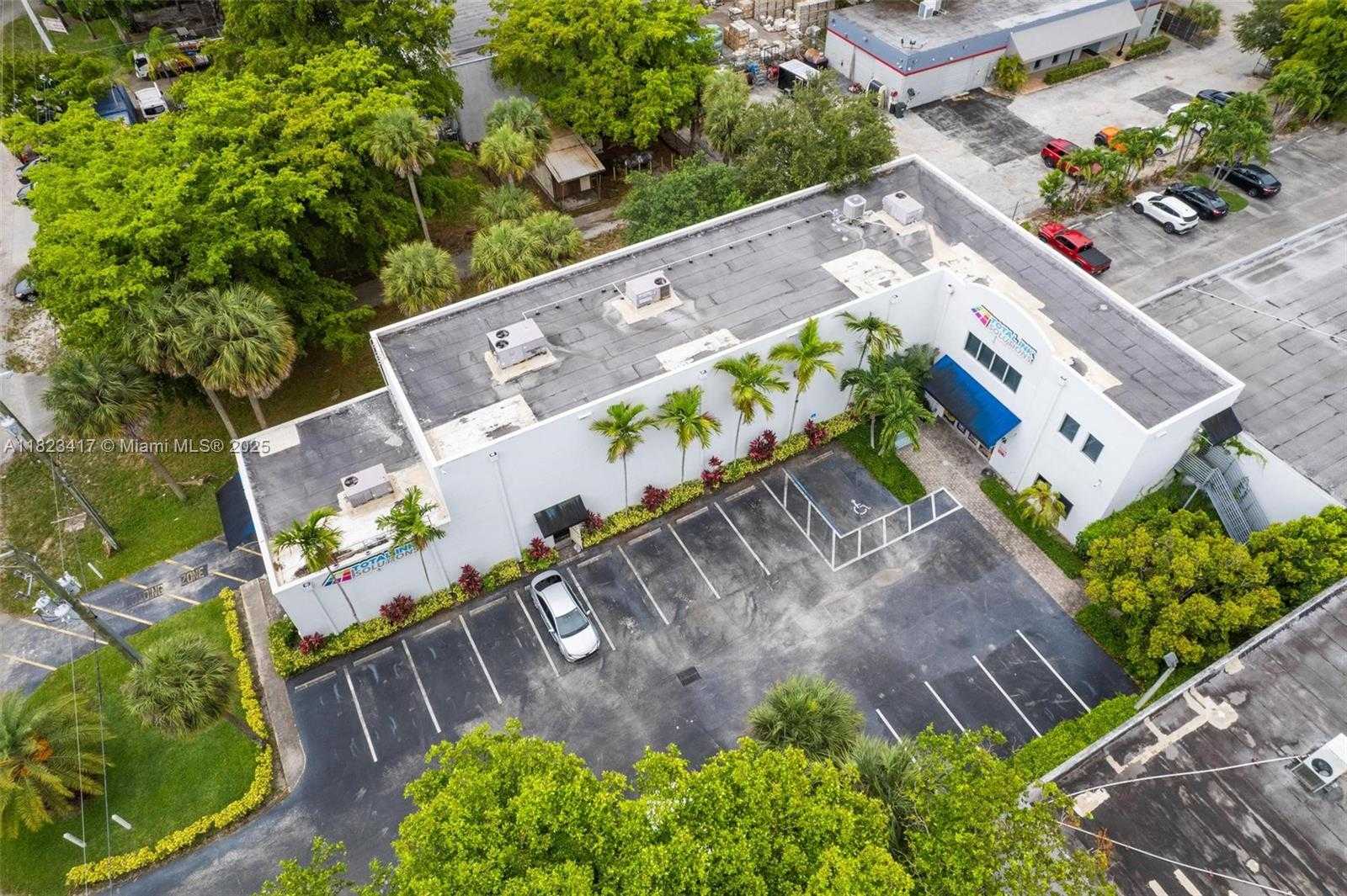 Small Image of 6775 NORTH WEST 15TH AVE, Fort Lauderdale Number 4