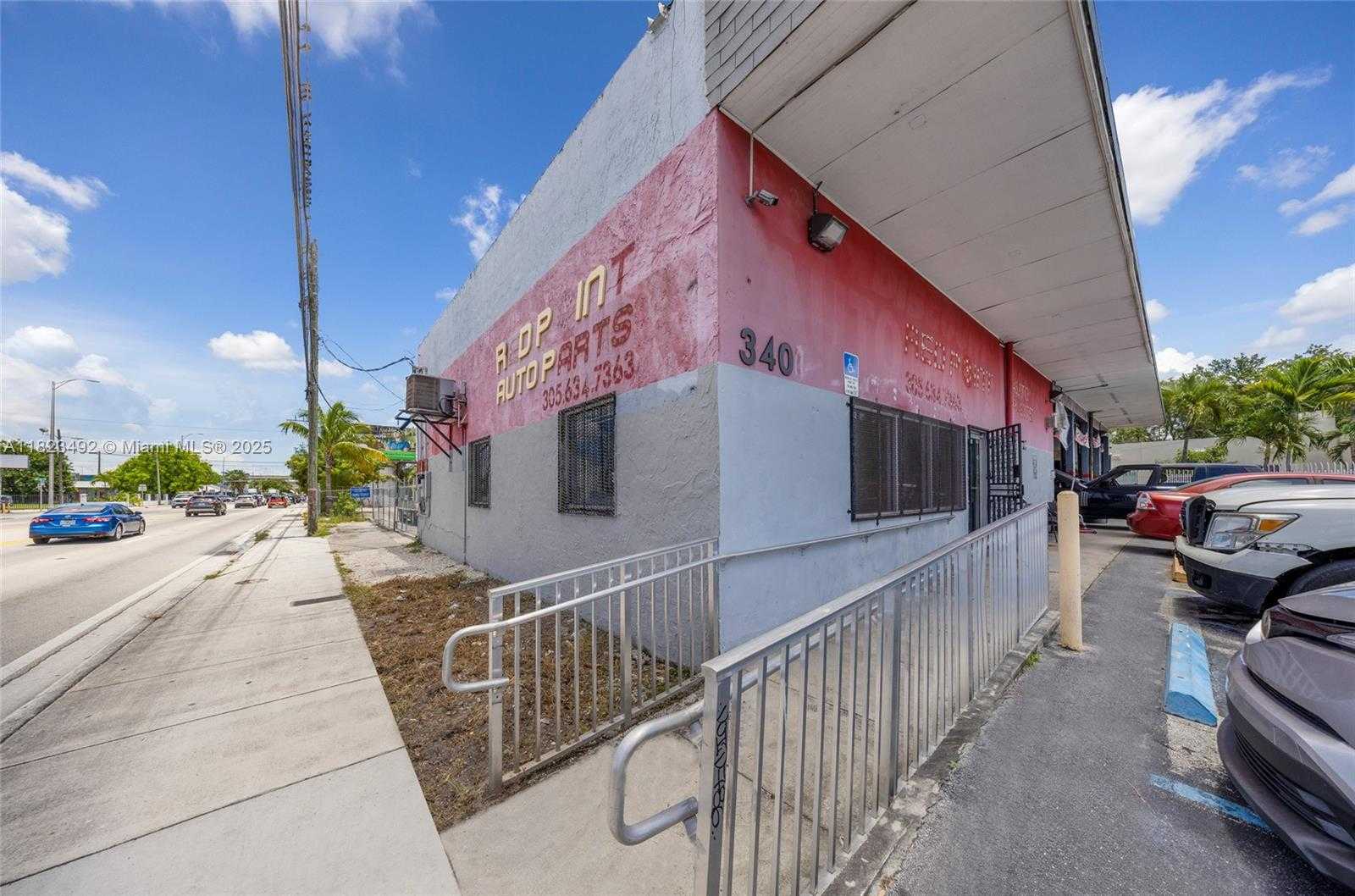 Small Image of 3401 NORTH WEST 7TH AVE, Miami Number 10