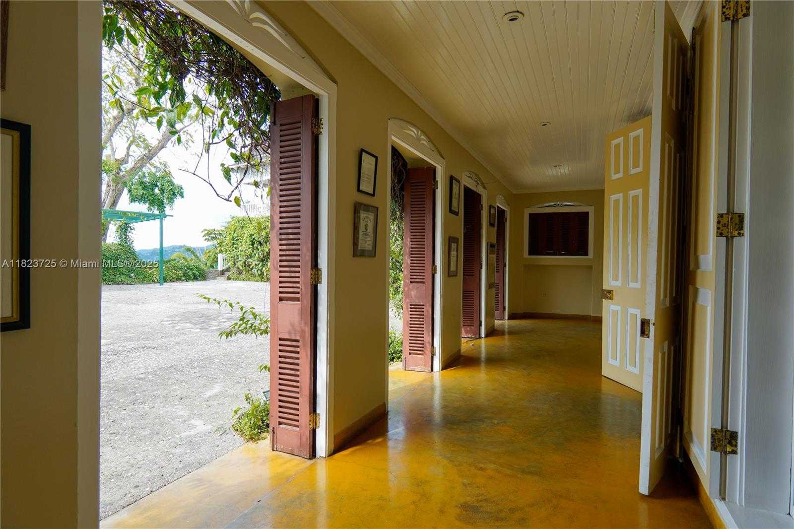 Small Image of 1 NEW CASTLE ROAD, Out of City Number 24
