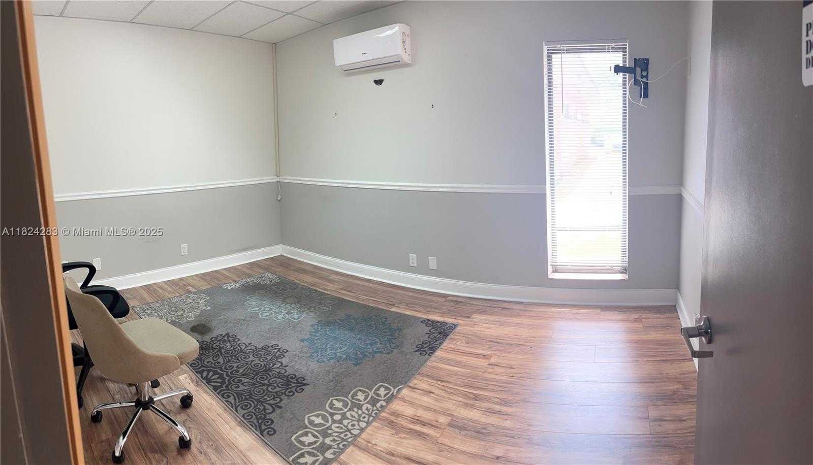 Small Image of 2225 NORTH UNIVERSITY DR #Suite 1, Pembroke Pines Number 2