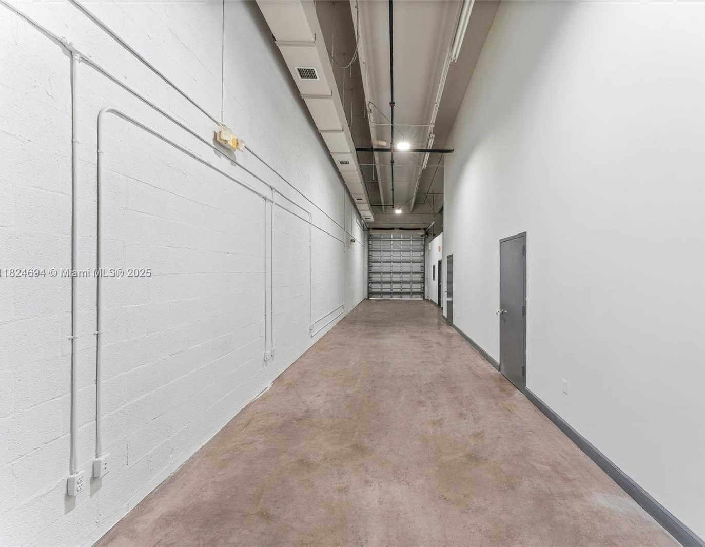 Small Image of 13816 SOUTH WEST 142ND AVE #33, Miami Number 10
