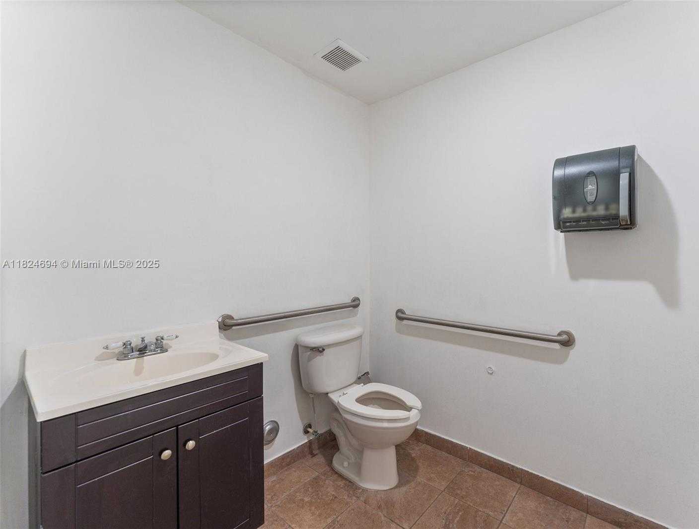 Small Image of 13816 SOUTH WEST 142ND AVE #33, Miami Number 11
