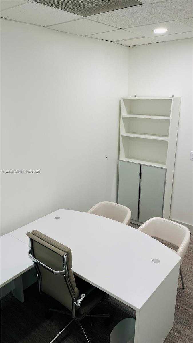 Small Image of 17100 ROYAL PALM BLVD #1, Weston Number 3