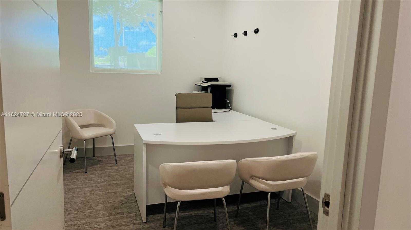 Small Image of 17100 ROYAL PALM BLVD #1, Weston Number 4