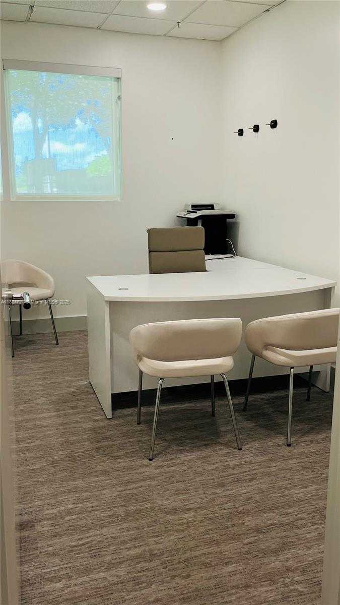Small Image of 17100 ROYAL PALM BLVD #1, Weston Number 5