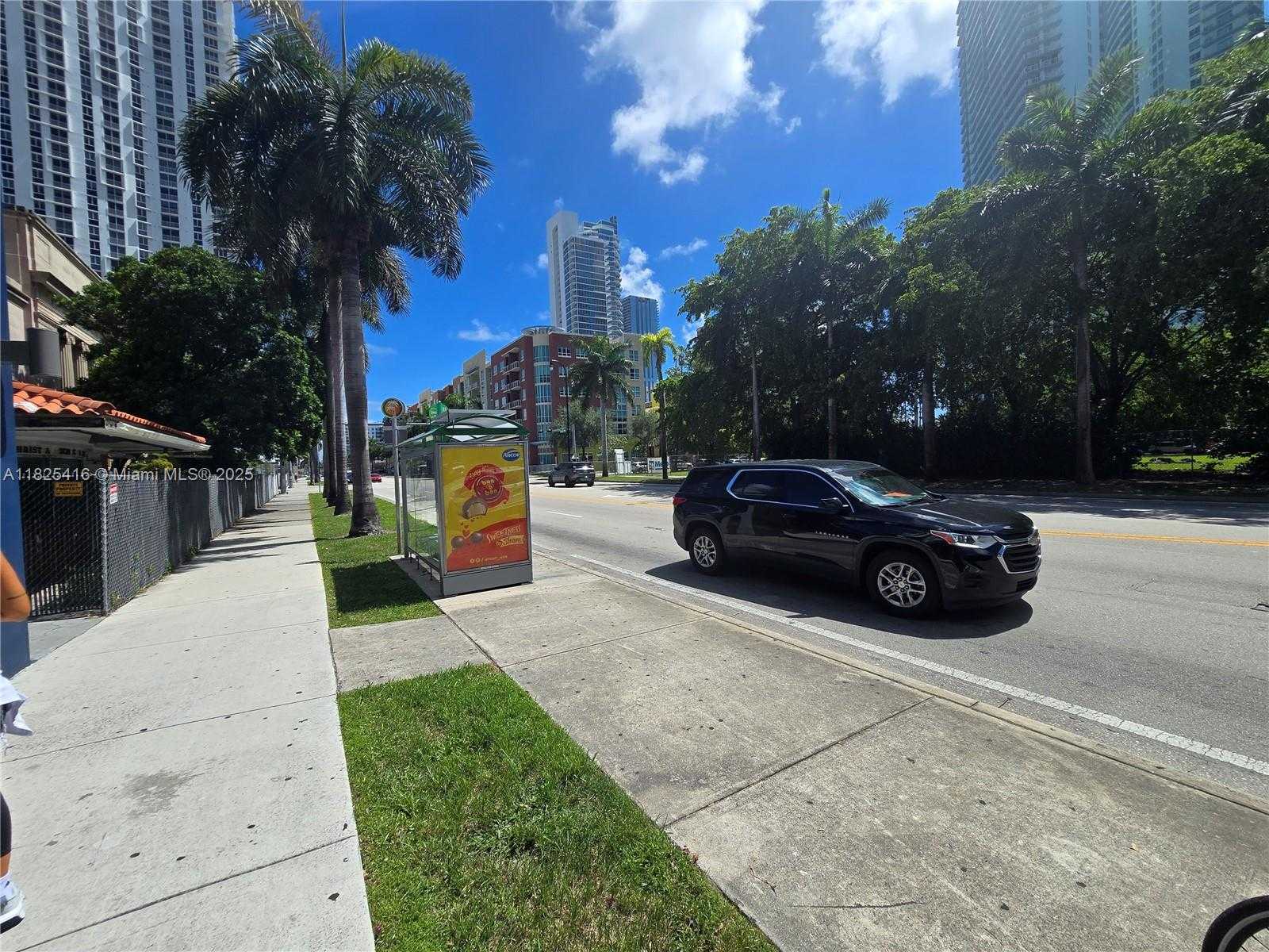 Small Image of 275 NORTH EAST 18TH ST #CU-10, Miami Number 33
