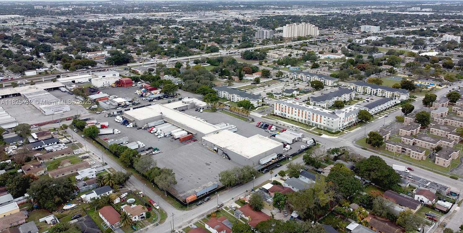 Small Image of 2424 NORTH WEST 46TH ST, Miami Number 5
