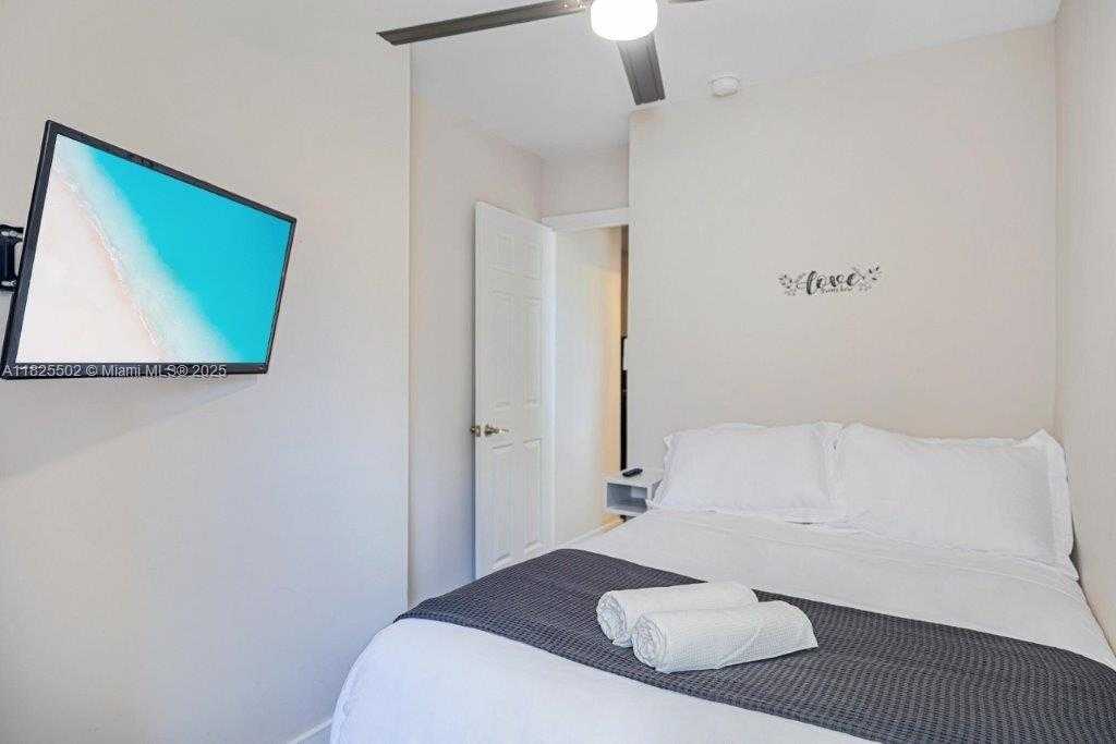 Small Image of 505 SOUTH EAST 20TH ST #1-5, Fort Lauderdale Number 13
