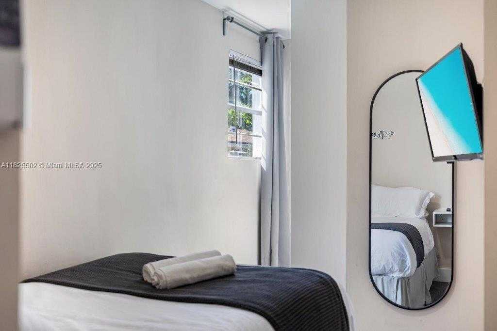 Small Image of 505 SOUTH EAST 20TH ST #1-5, Fort Lauderdale Number 14