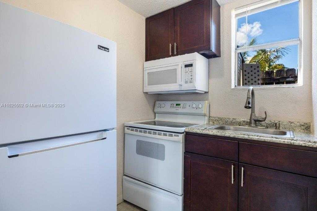 Small Image of 505 SOUTH EAST 20TH ST #1-5, Fort Lauderdale Number 37