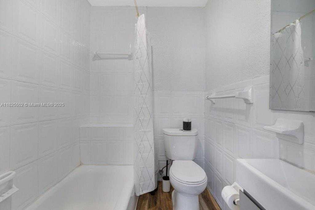 Small Image of 505 SOUTH EAST 20TH ST #1-5, Fort Lauderdale Number 51