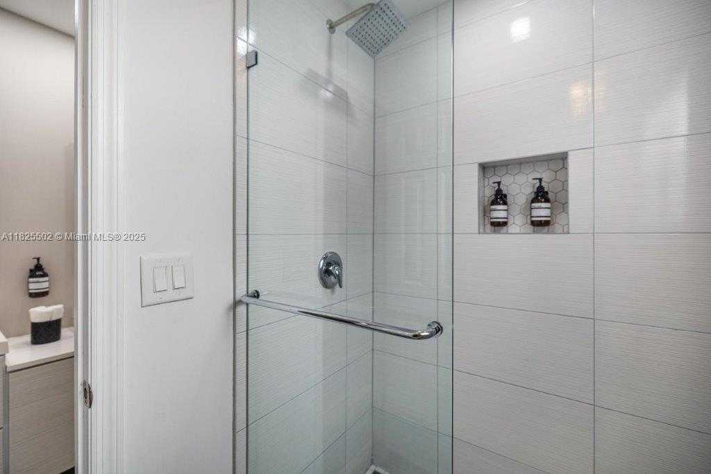 Small Image of 505 SOUTH EAST 20TH ST #1-5, Fort Lauderdale Number 73