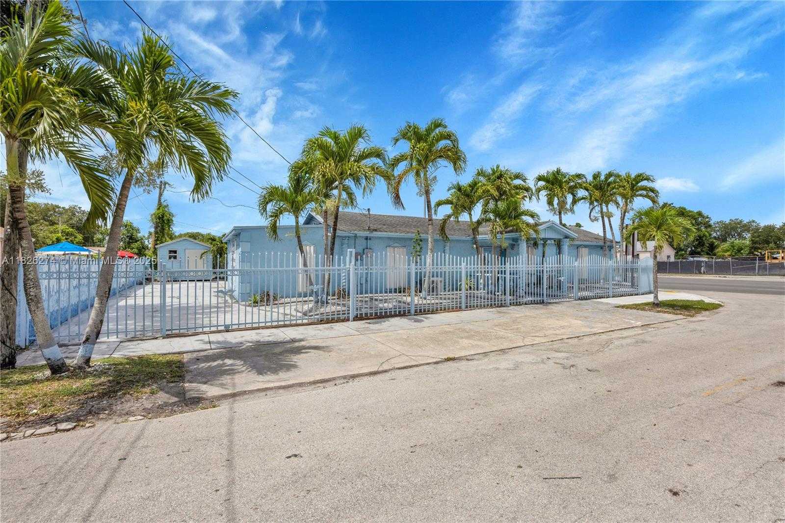 Small Image of 8523 NORTH WEST 22ND AVE, Miami Number 13
