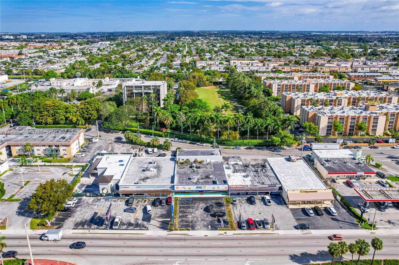 Small Image of 1415 WEST 49TH ST, Hialeah Number 2