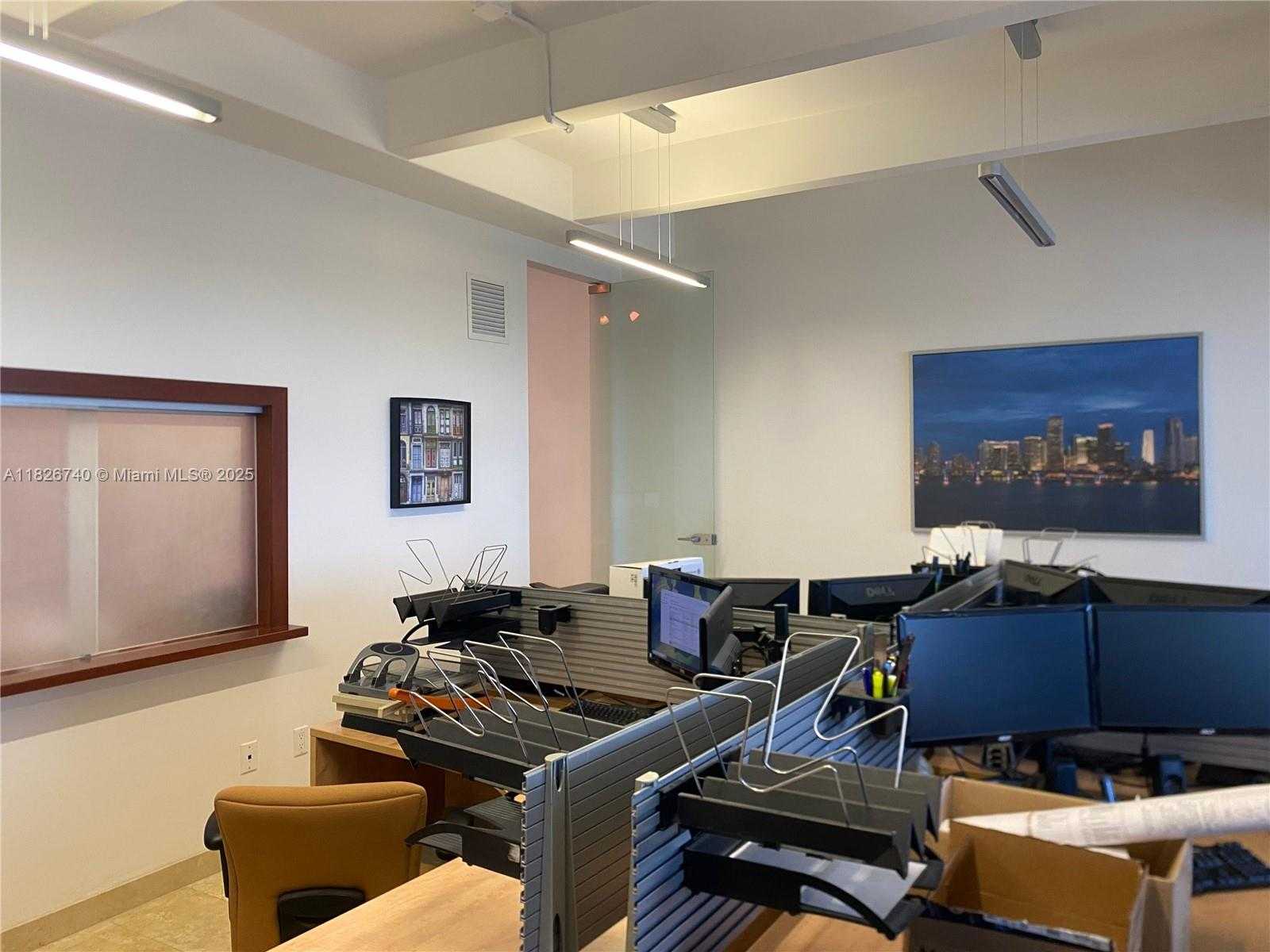Small Image of 1680 MICHIGAN AVE #1014A, Miami Beach Number 6