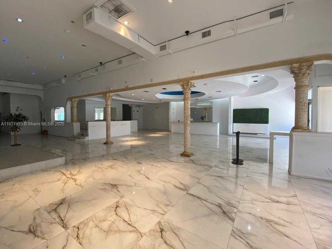 Small Image of 2029 HARRISON ST #1-3, Hollywood Number 3