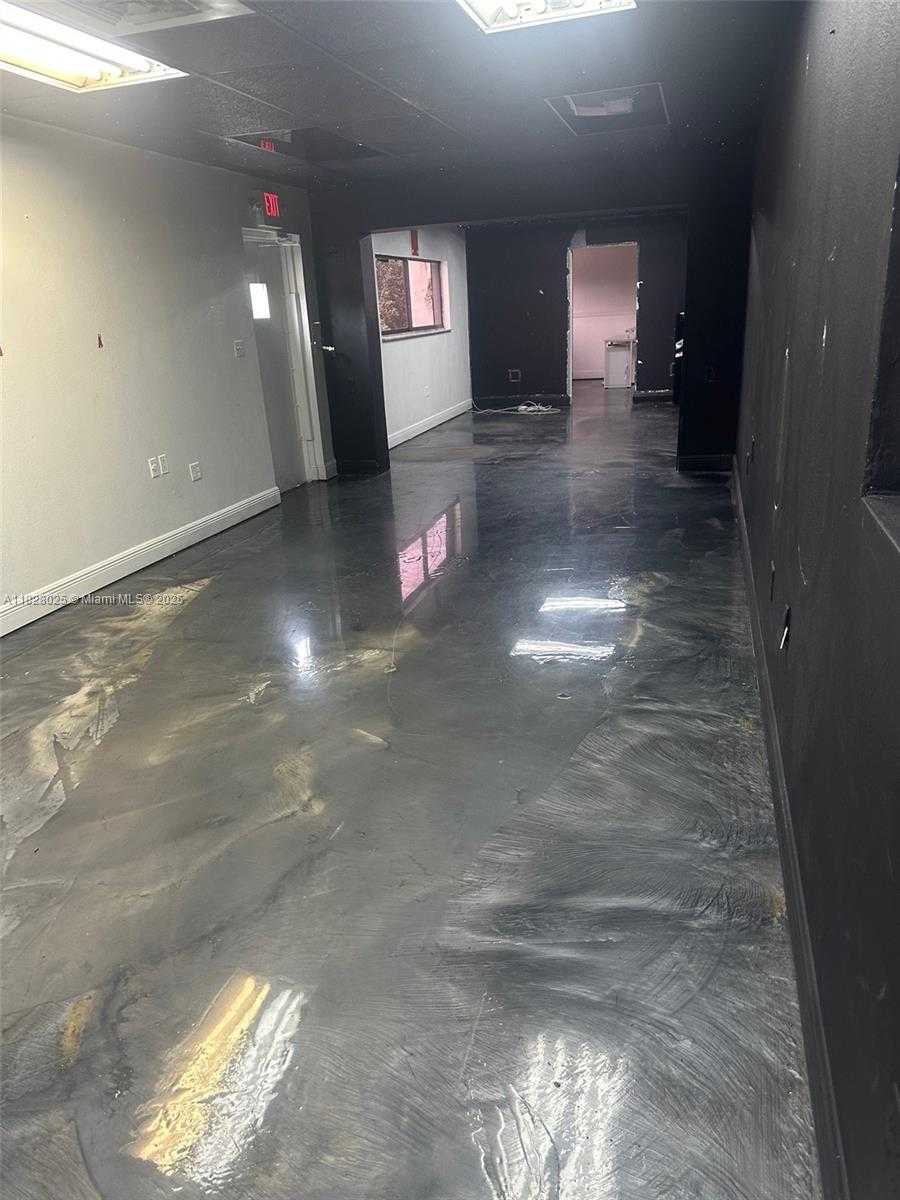 Small Image of 10431 NORTH WEST 26TH ST, Doral Number 10