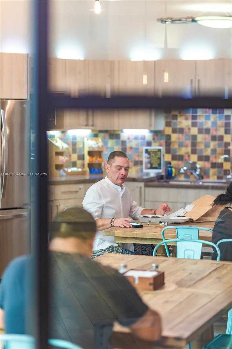 Small Image of 150 SOUTH PINE ISLAND RD, Plantation Number 20