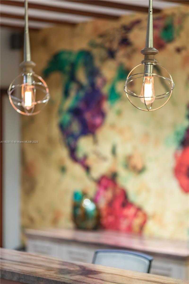 Small Image of 150 SOUTH PINE ISLAND RD, Plantation Number 27