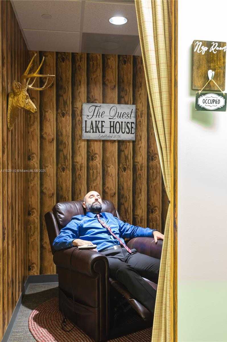 Small Image of 150 SOUTH PINE ISLAND RD, Plantation Number 40