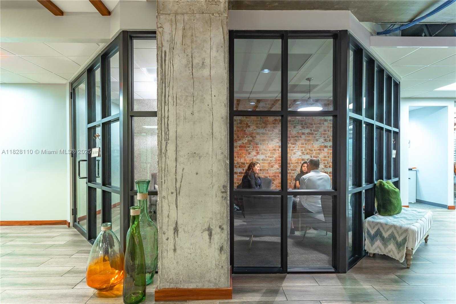 Small Image of 150 SOUTH PINE ISLAND RD, Plantation Number 7