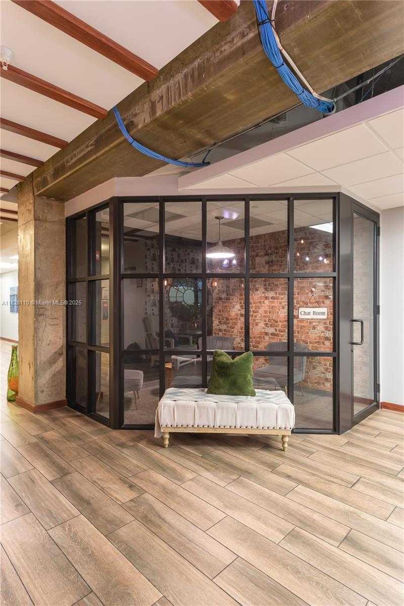 Small Image of 150 SOUTH PINE ISLAND RD, Plantation Number 70