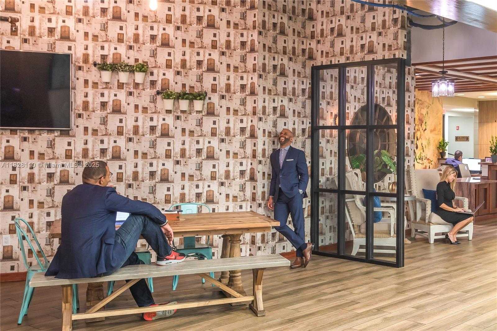 Small Image of 150 SOUTH PINE ISLAND RD, Plantation Number 72