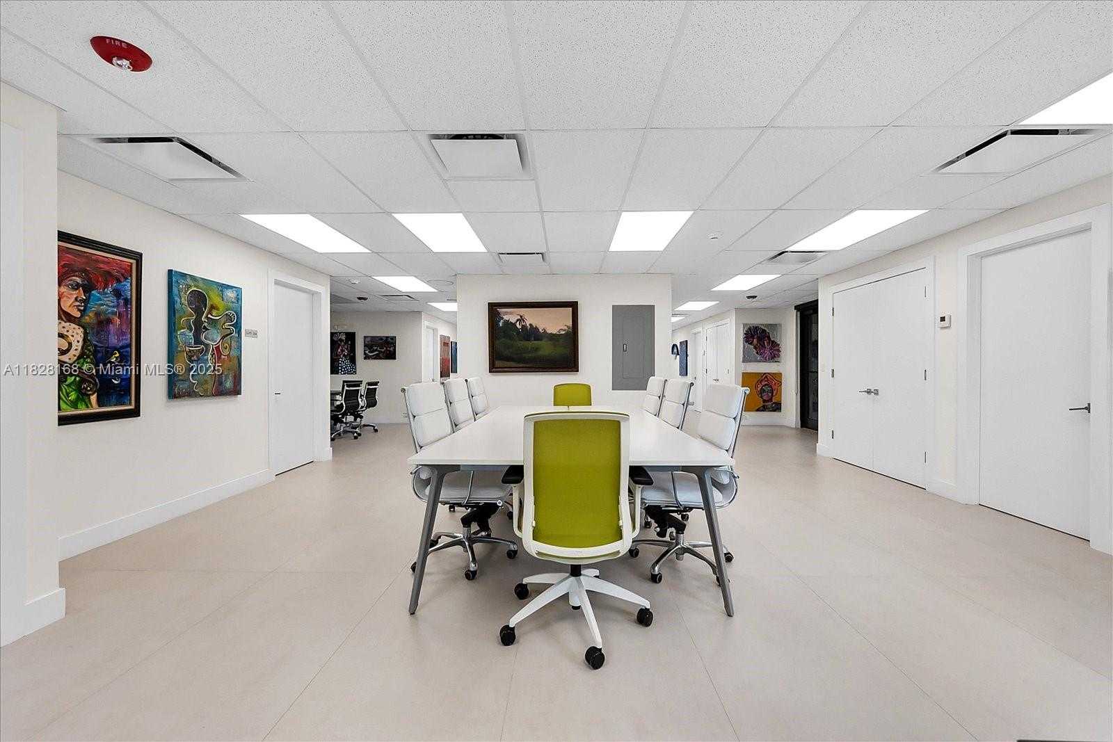 Small Image of 6330 SUNSET DR #STE 200, South Miami Number 28