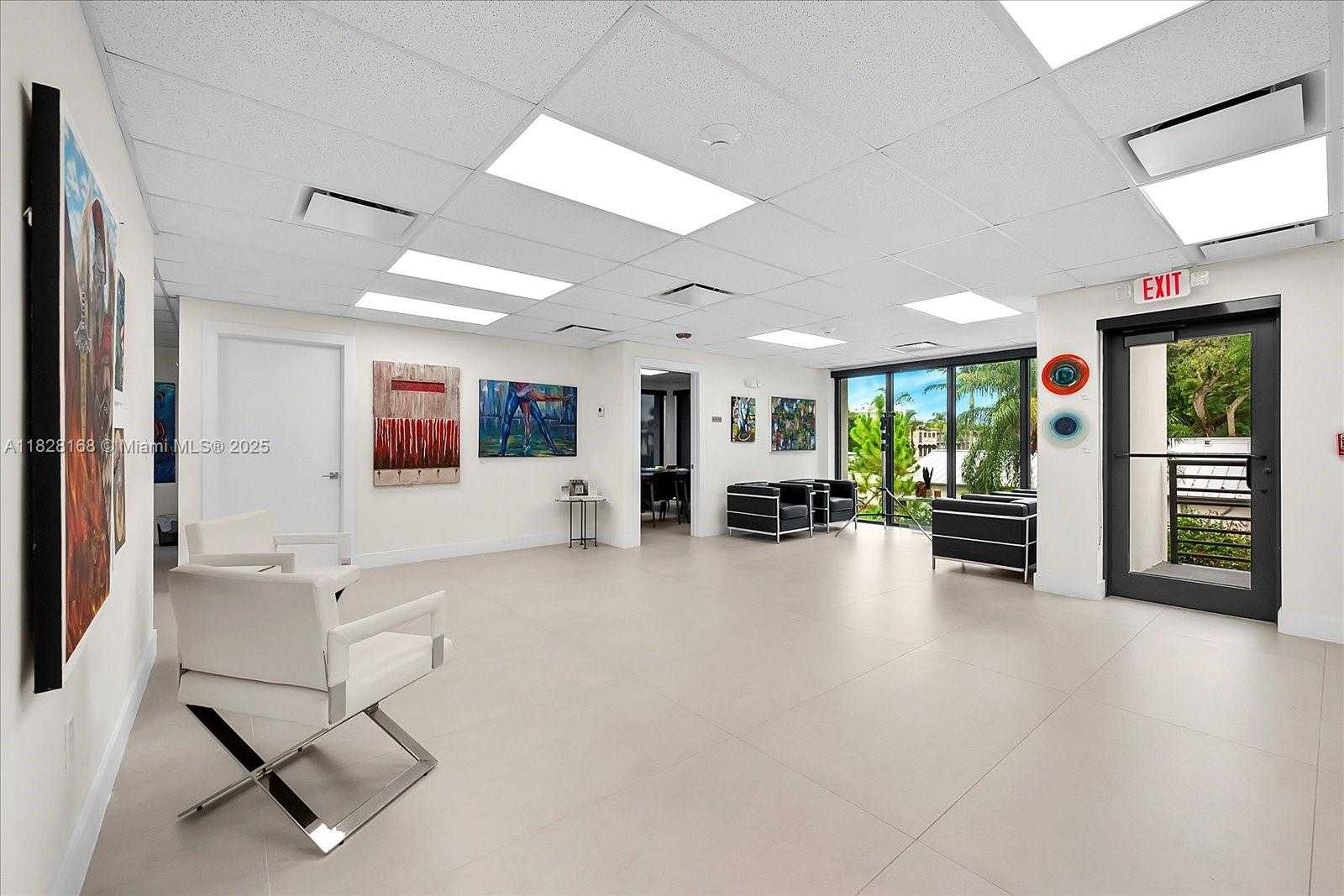 Small Image of 6330 SUNSET DR #STE 200, South Miami Number 8