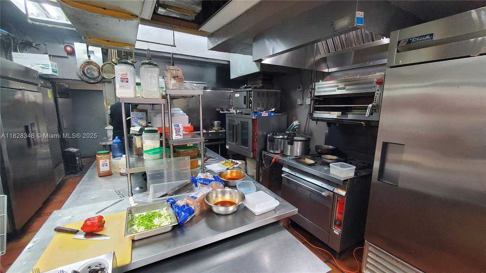 Small Image of 12659 NORTH WEST 17TH AVE, North Miami Number 5