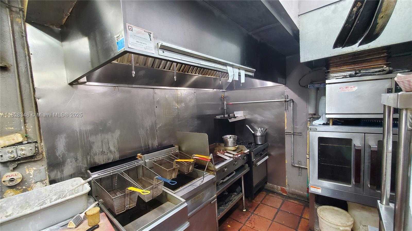 Small Image of 12659 NORTH WEST 17TH AVE, North Miami Number 9