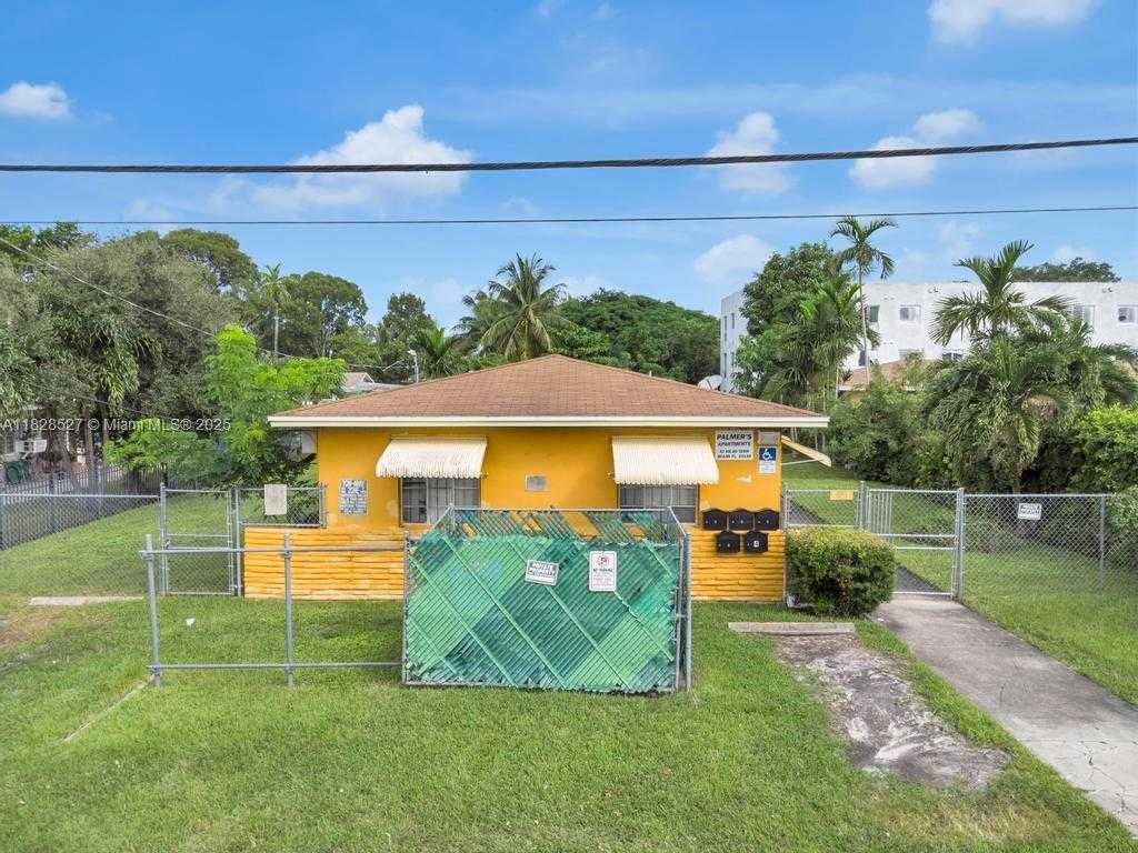 Small Image of 47 NORTH EAST 80TH TER, Miami Number 3
