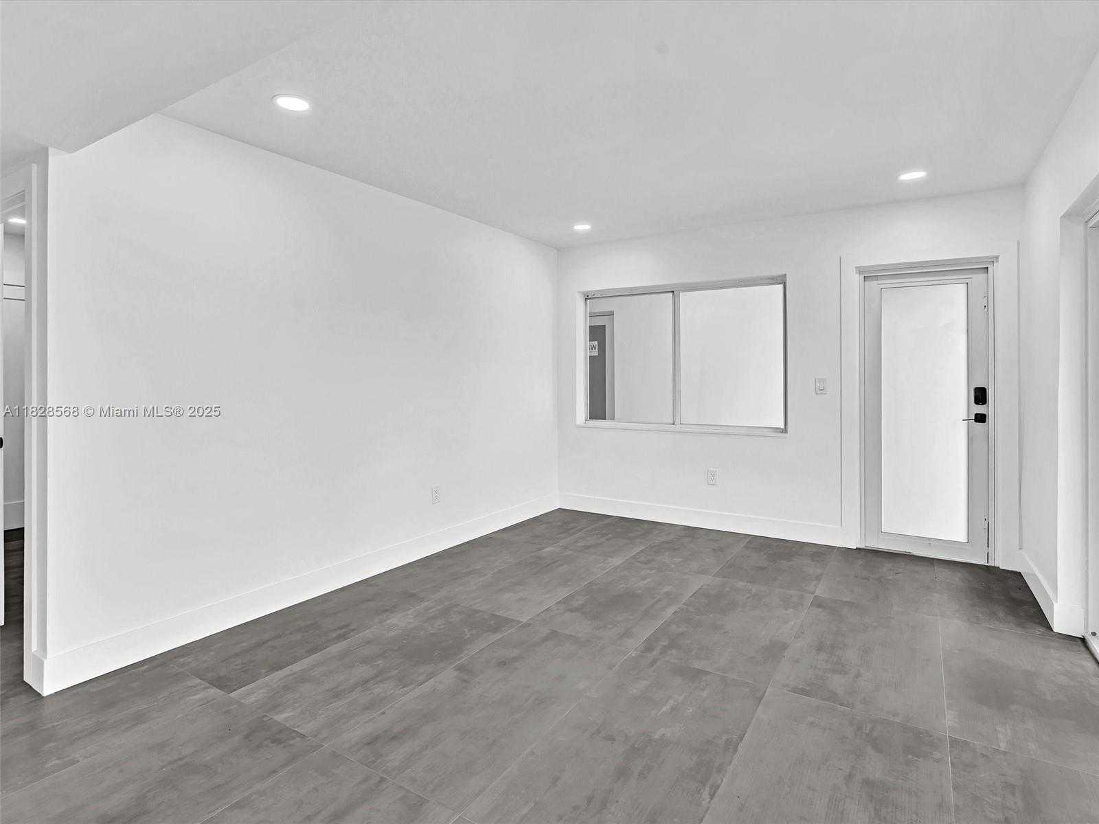 Small Image of 11900 NORTH BAYSHORE DR #1-8, North Miami Number 11