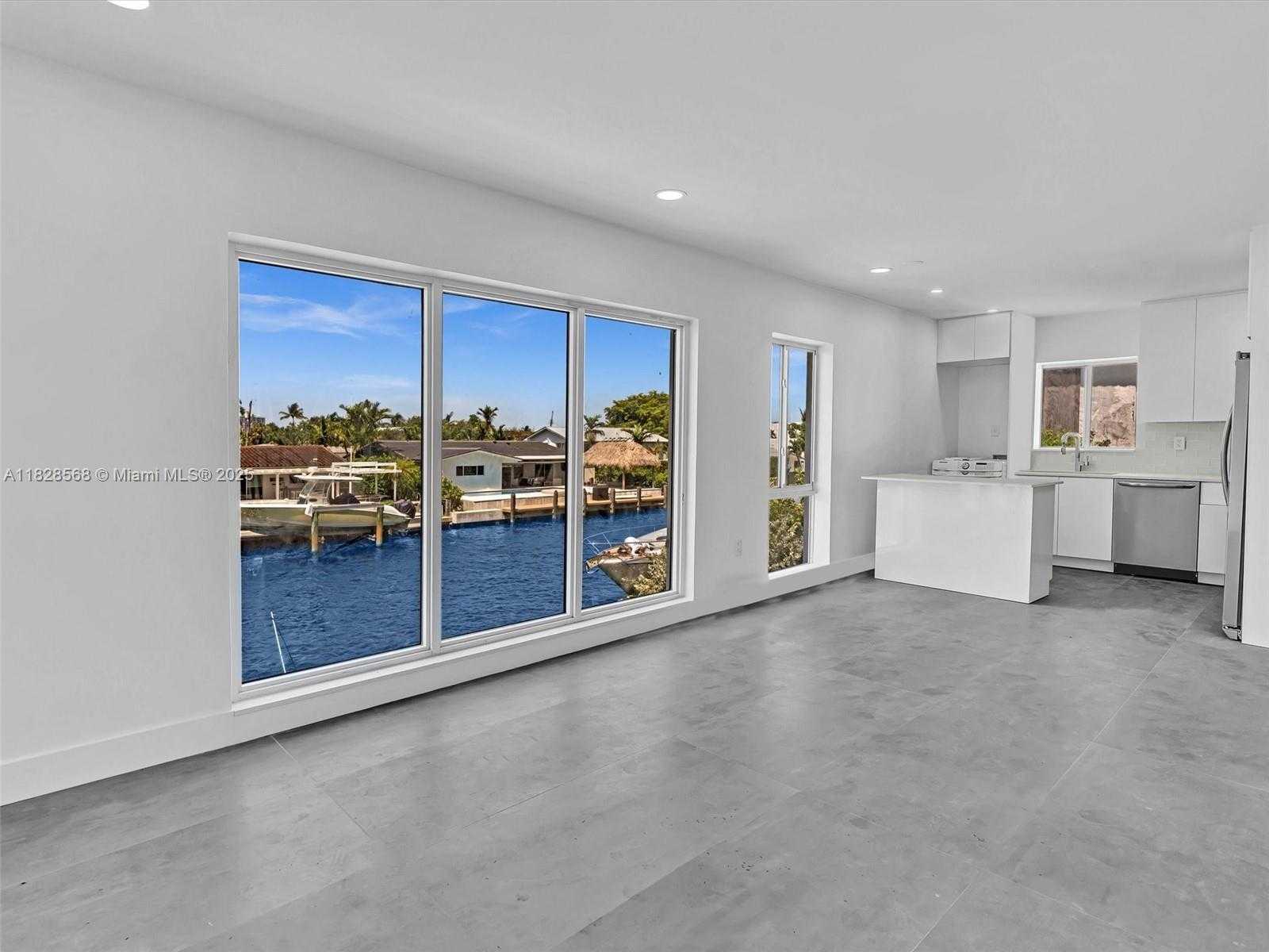 Small Image of 11900 NORTH BAYSHORE DR #1-8, North Miami Number 30